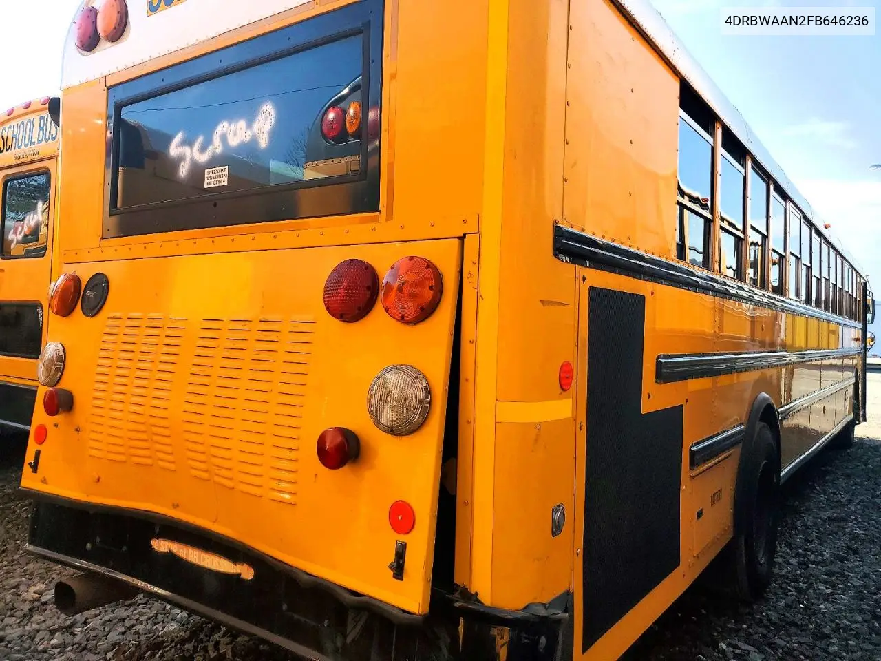 2015 Ic Corporation Re Series School - School Bus VIN: 4DRBWAAN2FB646236 Lot: 42020906