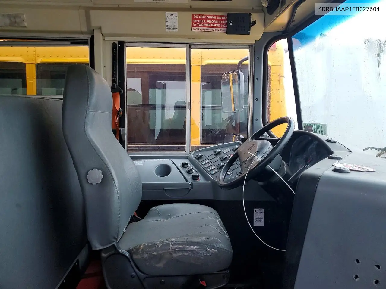 2015 Ic Corporation Ce Series School - School Bus VIN: 4DRBUAAP1FB027604 Lot: 47082736