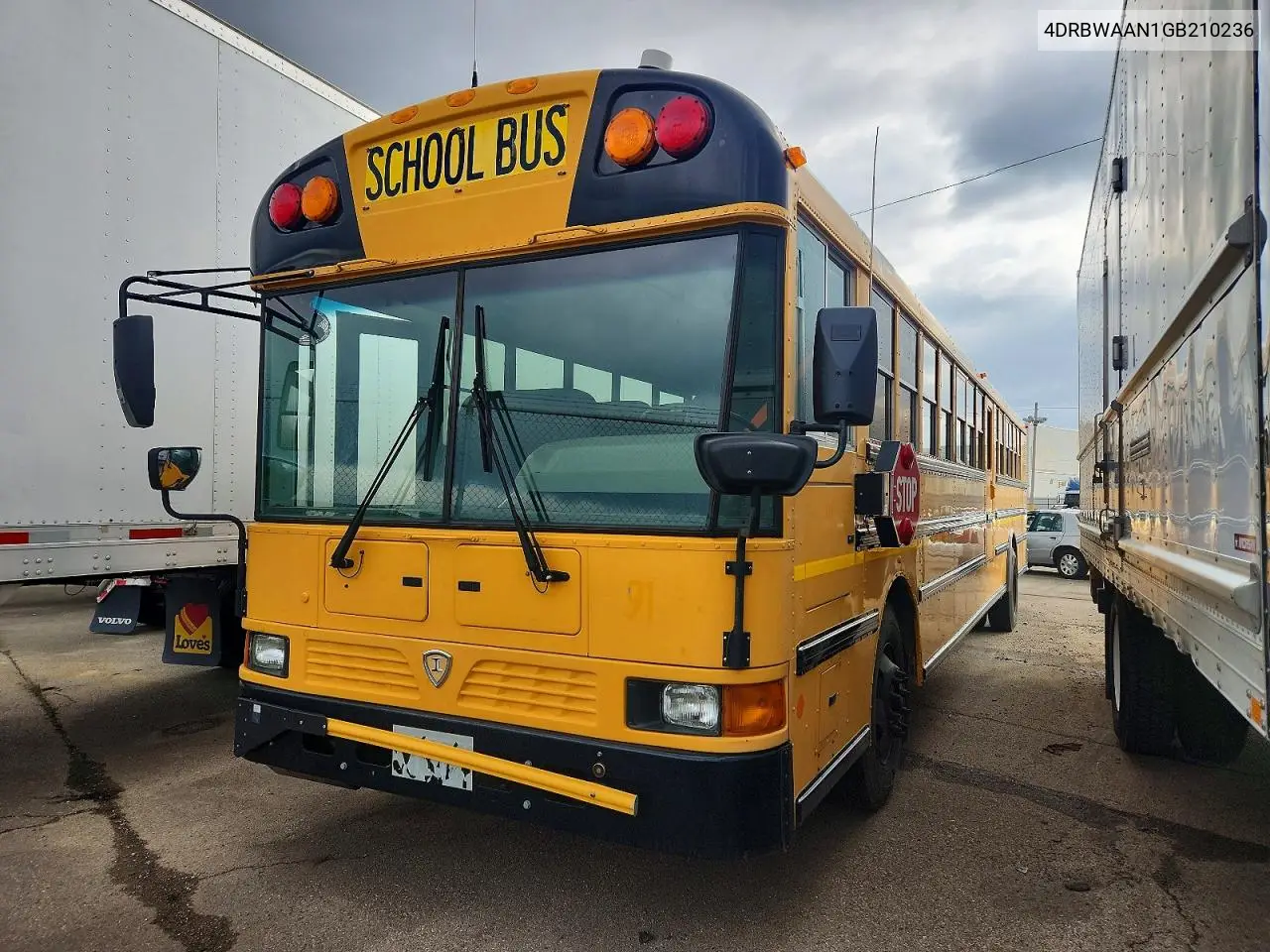 2016 Ic Corporation Re Series School - School Bus VIN: 4DRBWAAN1GB210236 Lot: 47028656