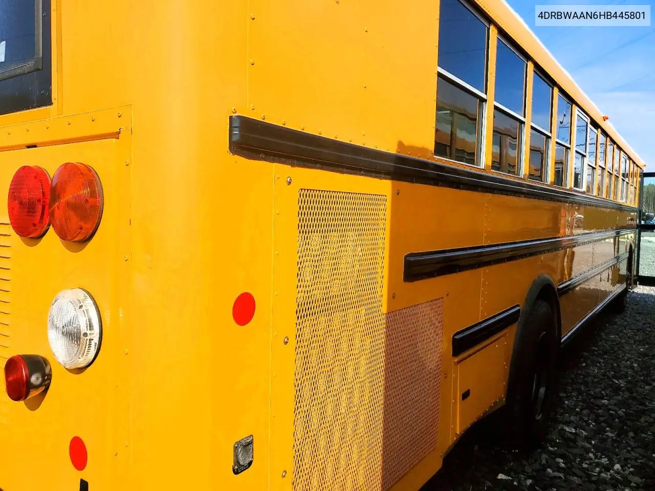 2017 Ic Corporation Re Series School - School Bus VIN: 4DRBWAAN6HB445801 Lot: 42022906