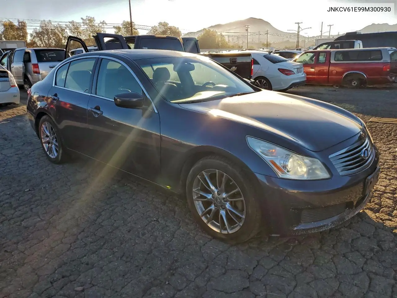 JNKCV61E99M300930 2009 Infiniti G37 Base