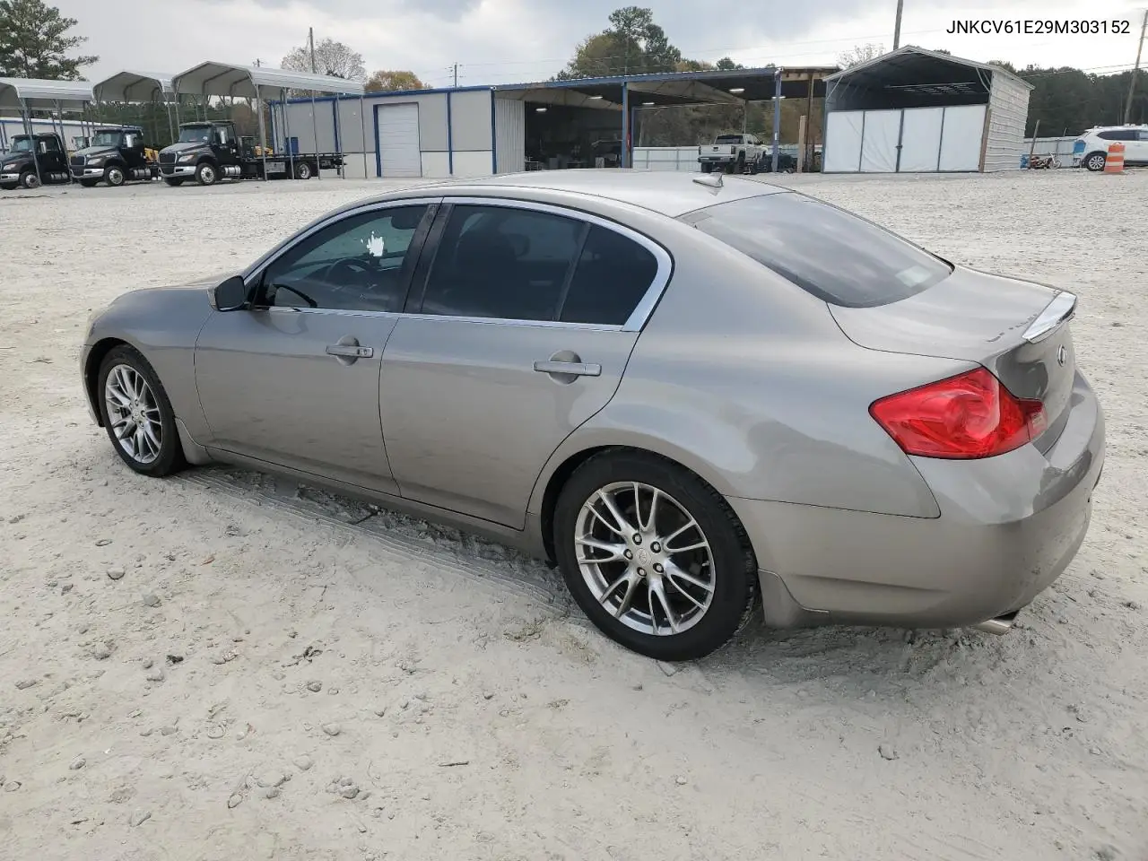 JNKCV61E29M303152 2009 Infiniti G37 Base