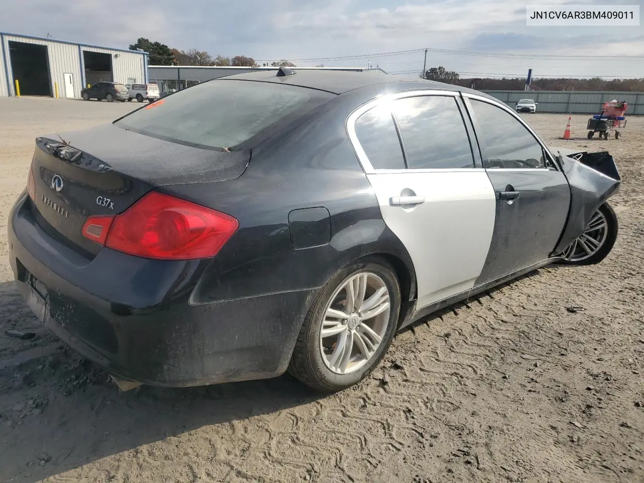JN1CV6AR3BM409011 2011 Infiniti G37