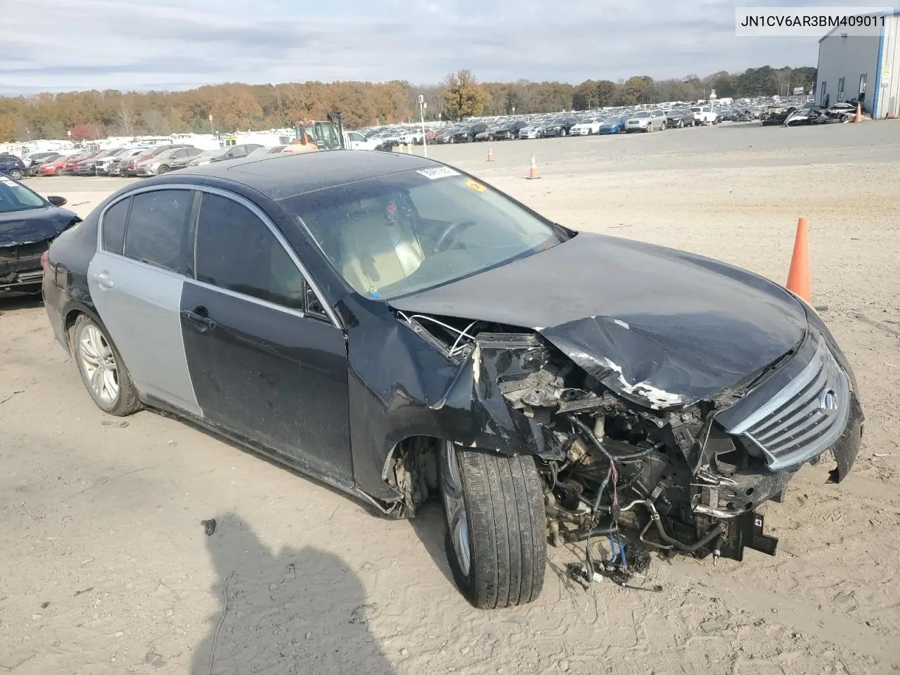 JN1CV6AR3BM409011 2011 Infiniti G37
