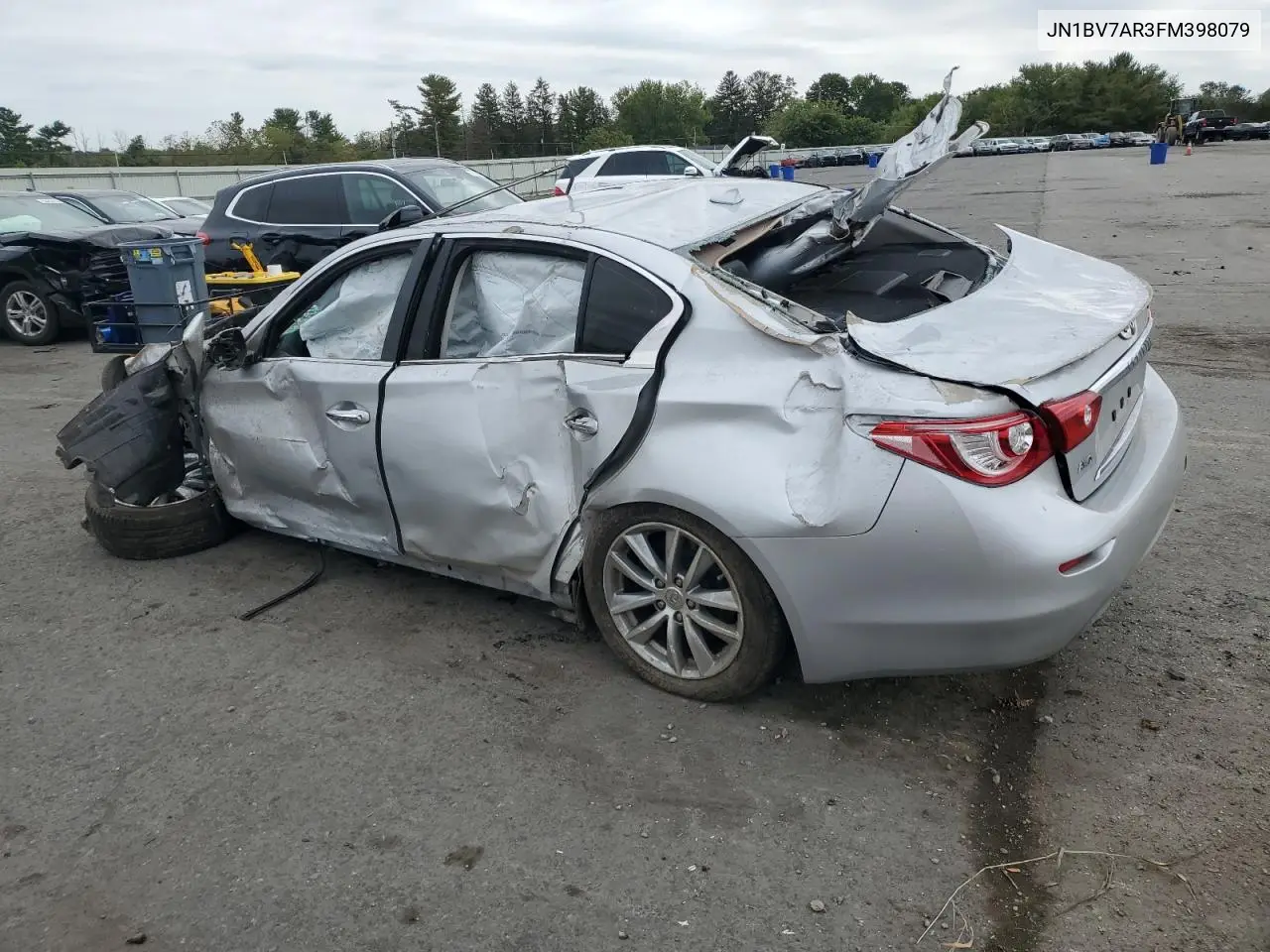 JN1BV7AR3FM398079 2015 Infiniti Q50 Base