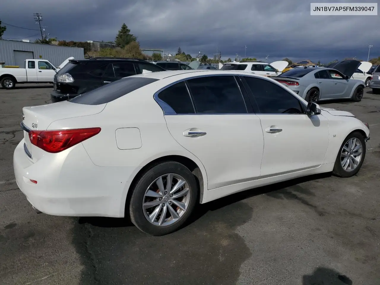 JN1BV7AP5FM339047 2015 Infiniti Q50 Base