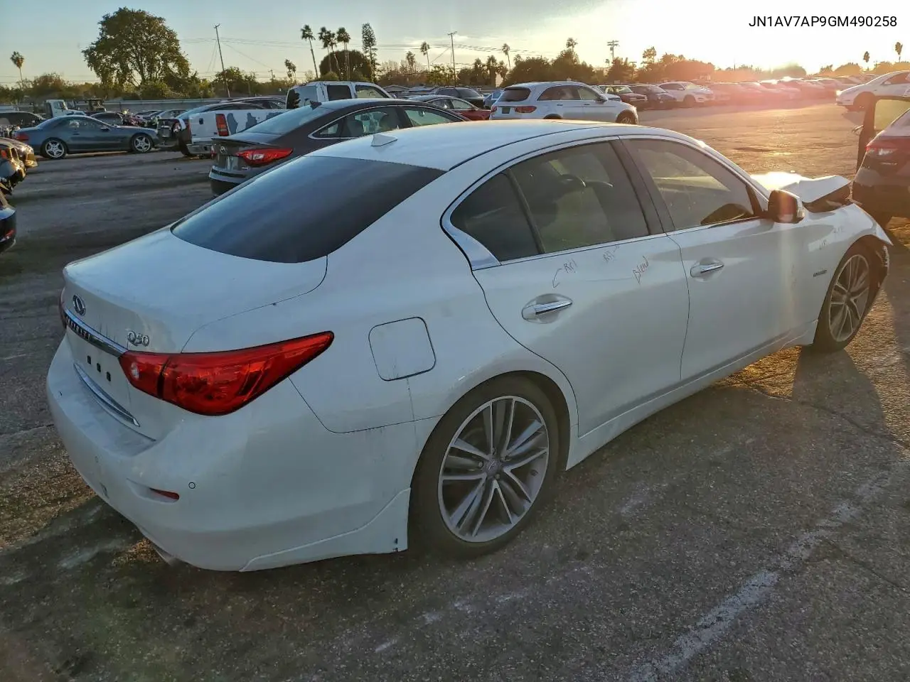 JN1AV7AP9GM490258 2016 Infiniti Q50 Hybrid
