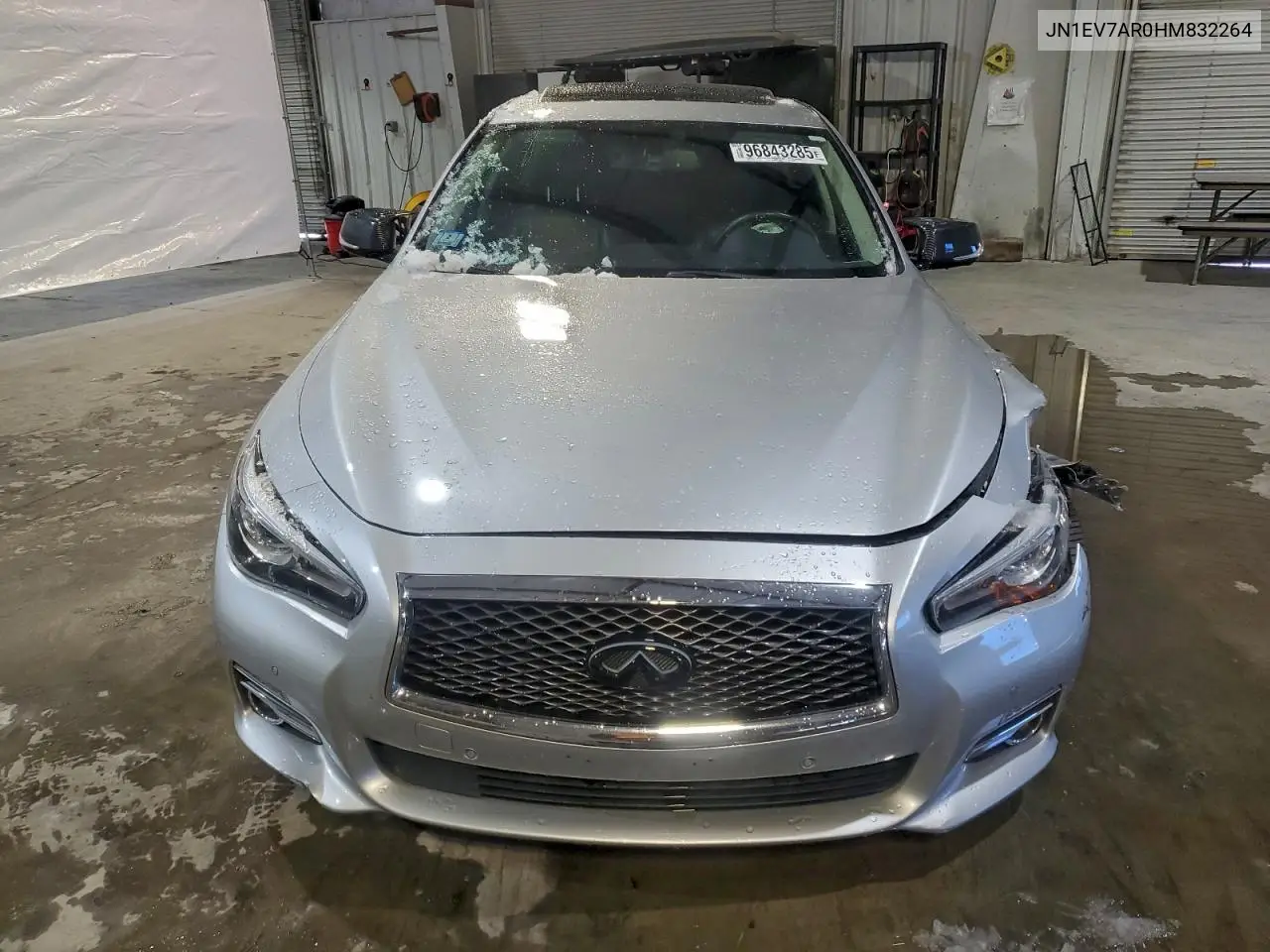 JN1EV7AR0HM832264 2017 Infiniti Q50