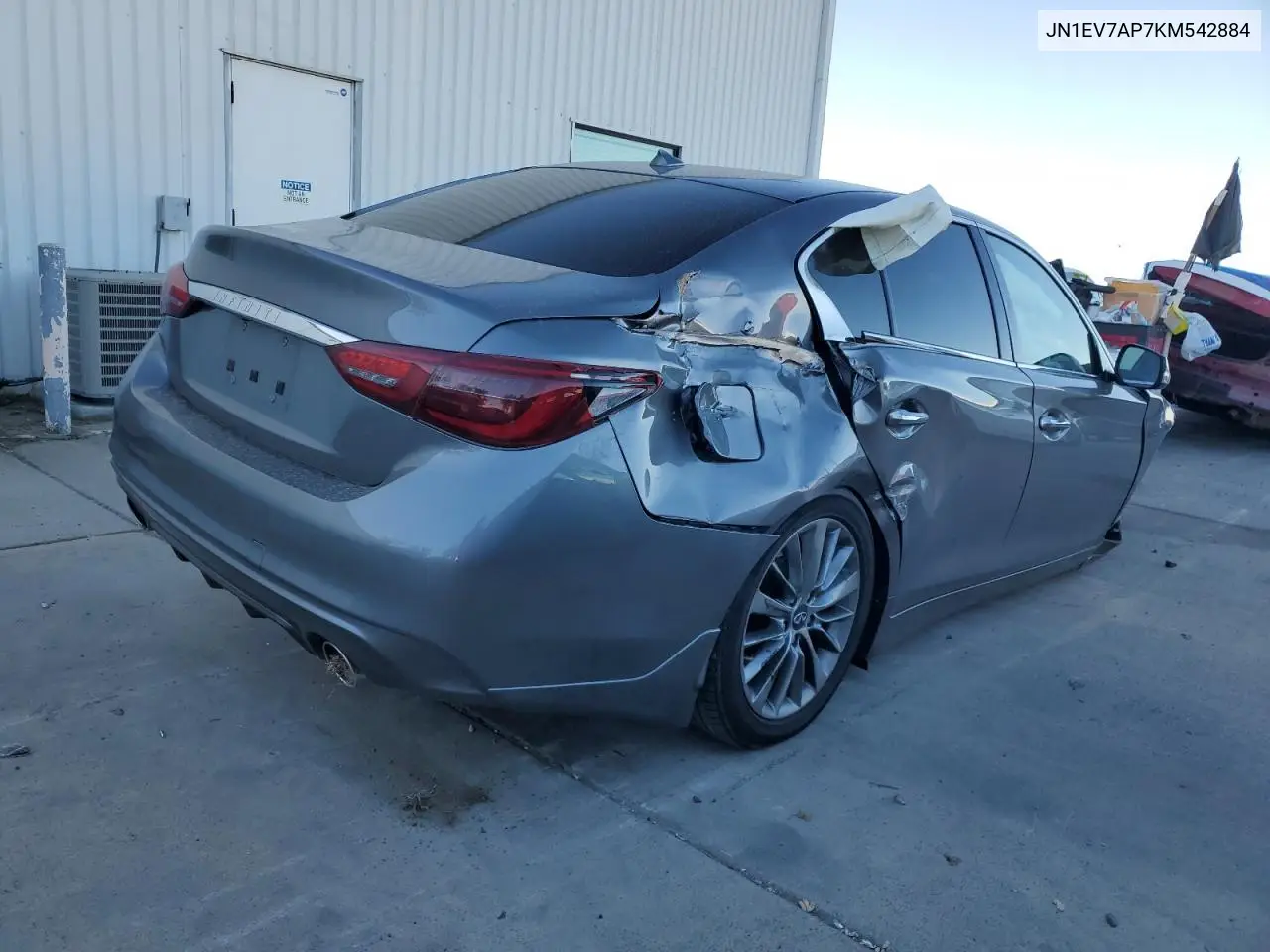 JN1EV7AP7KM542884 2019 Infiniti Q50 Luxe