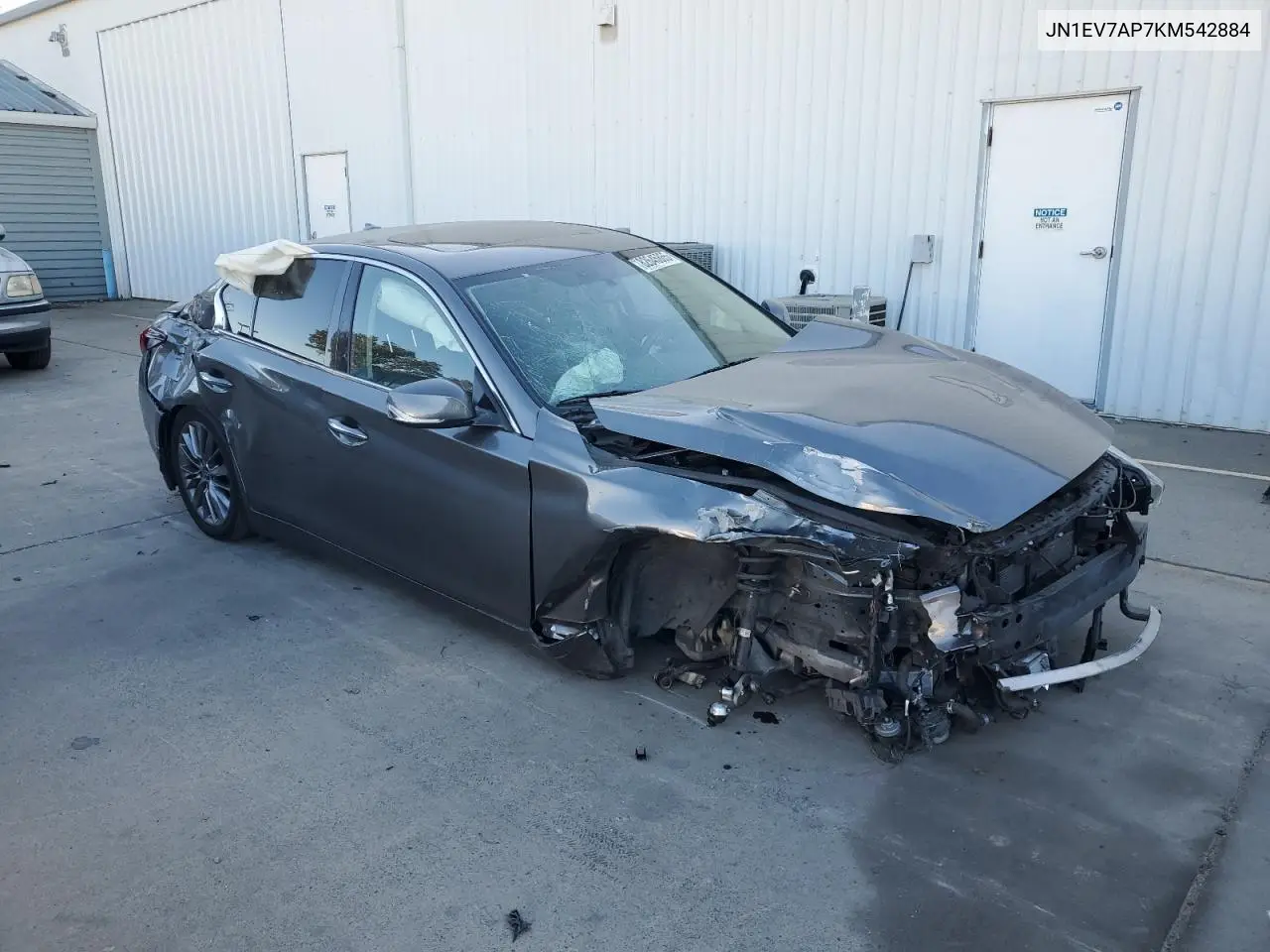 JN1EV7AP7KM542884 2019 Infiniti Q50 Luxe