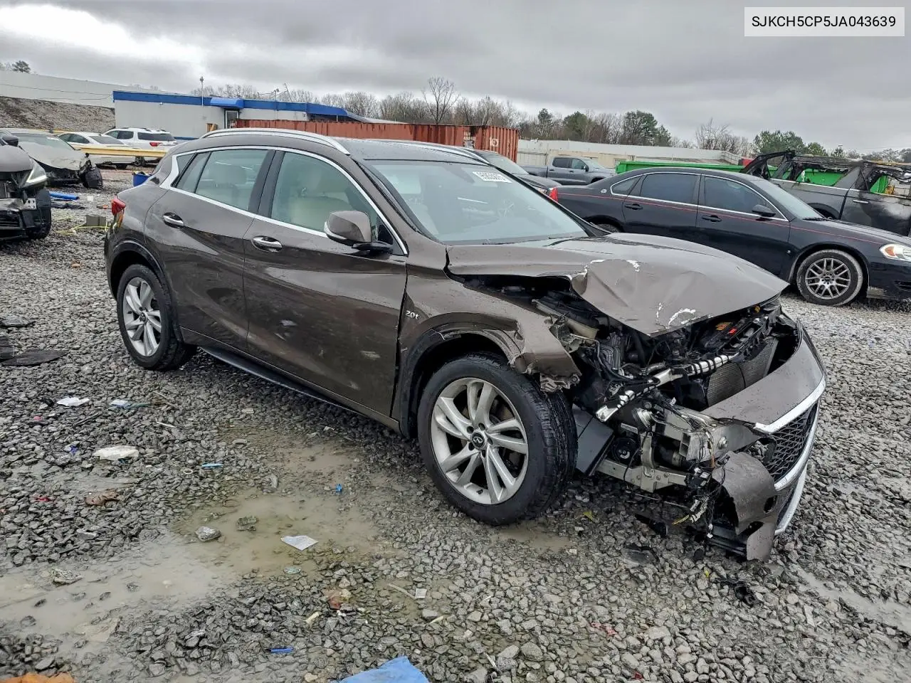 SJKCH5CP5JA043639 2018 Infiniti Qx30 Base