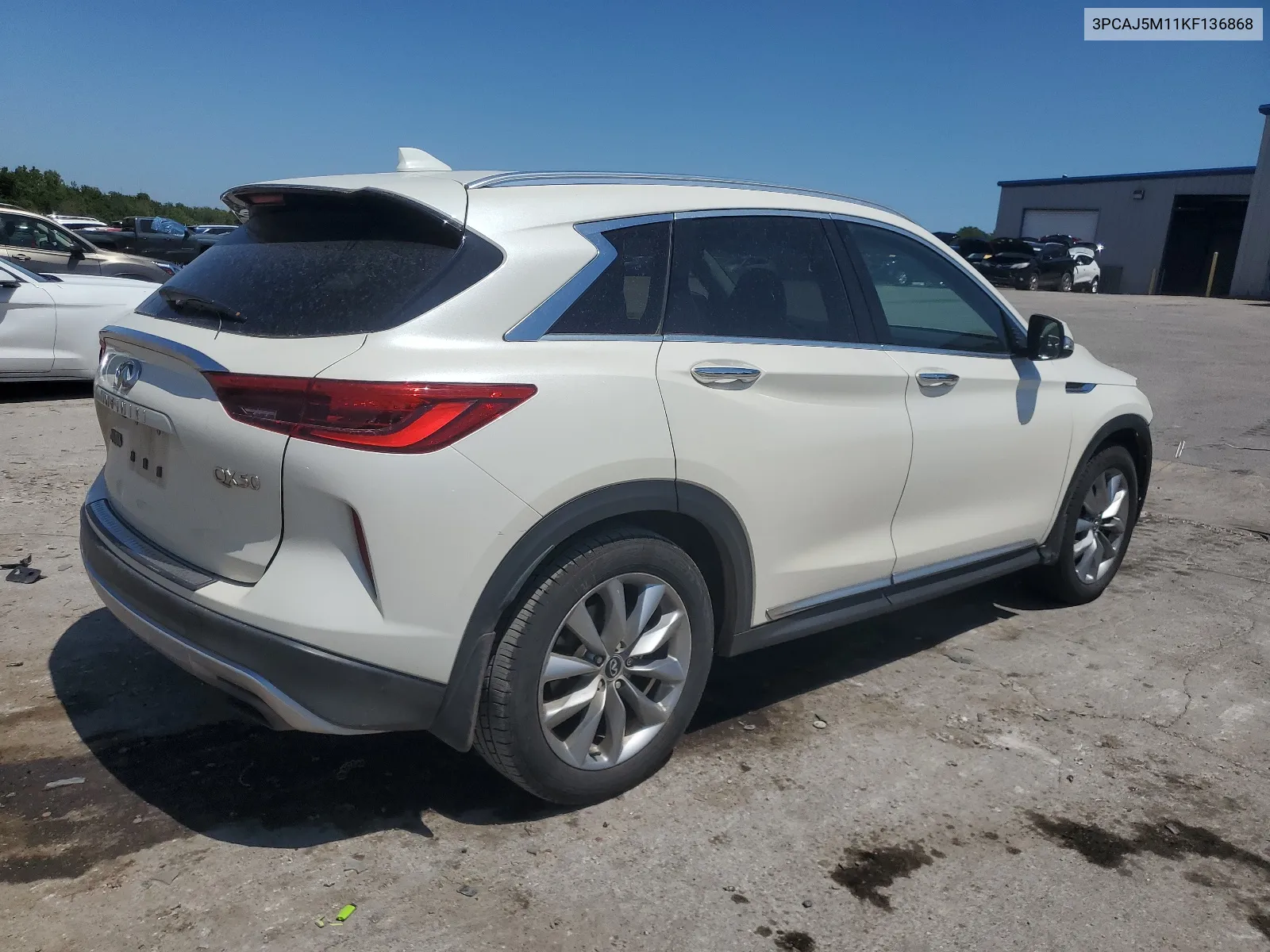 3PCAJ5M11KF136868 2019 Infiniti Qx50 Essential