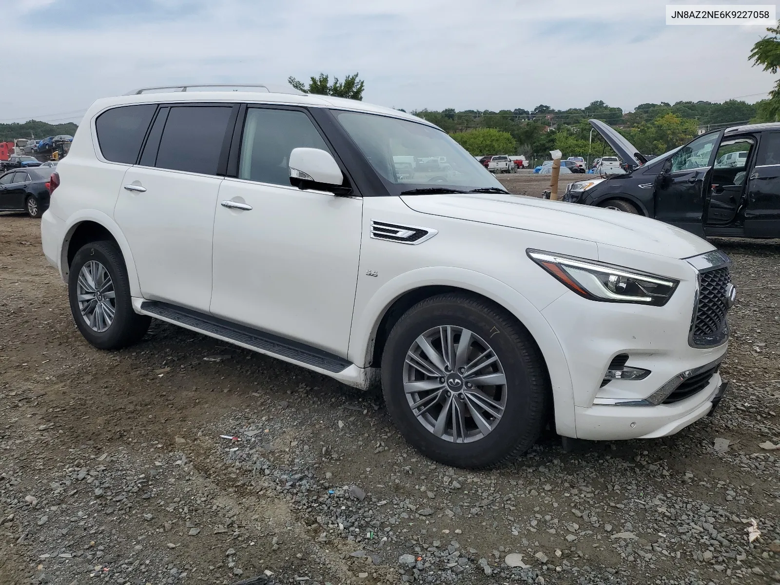 JN8AZ2NE6K9227058 2019 Infiniti Qx80 Luxe