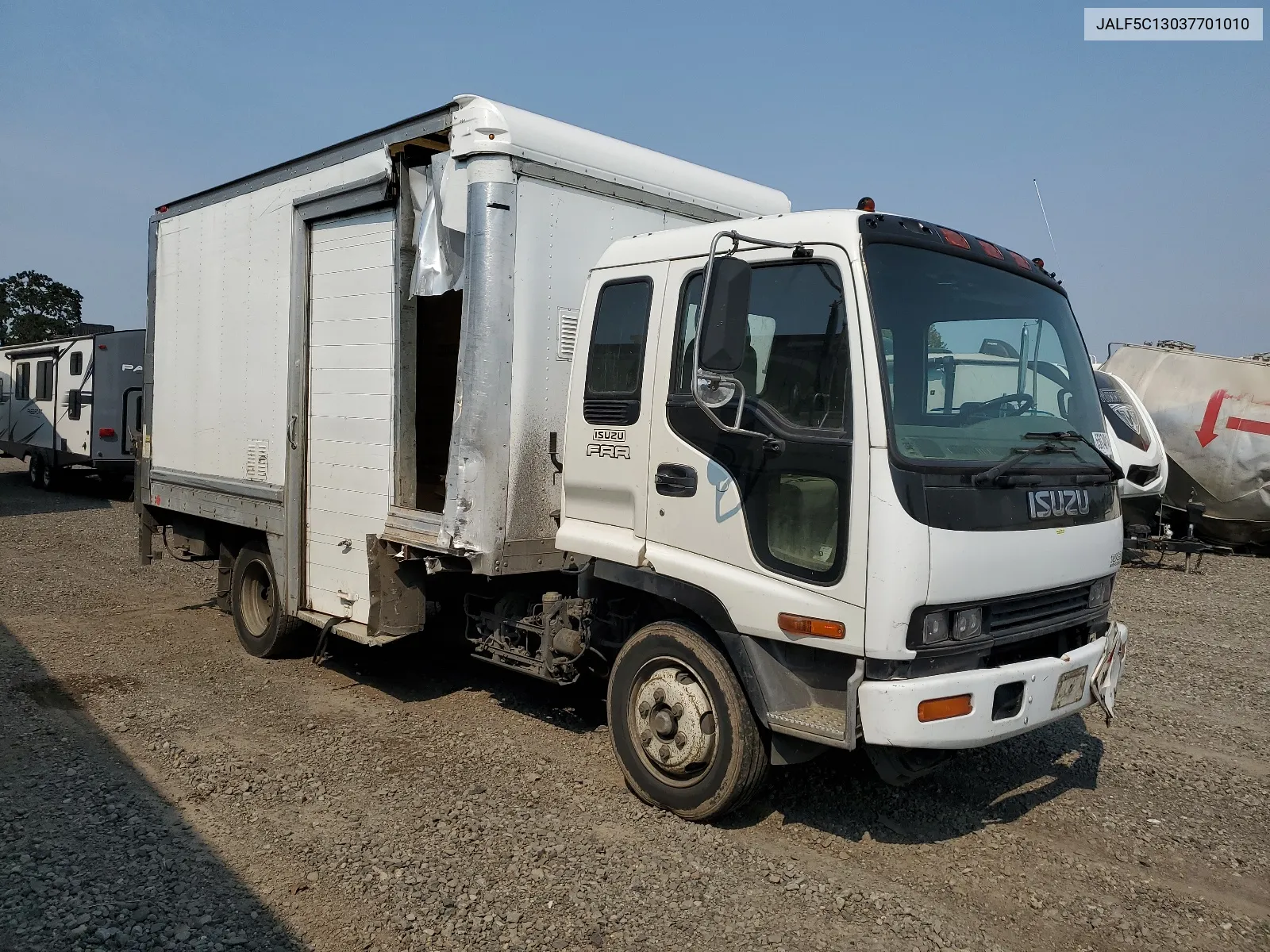 JALF5C13037701010 2003 Isuzu Frr