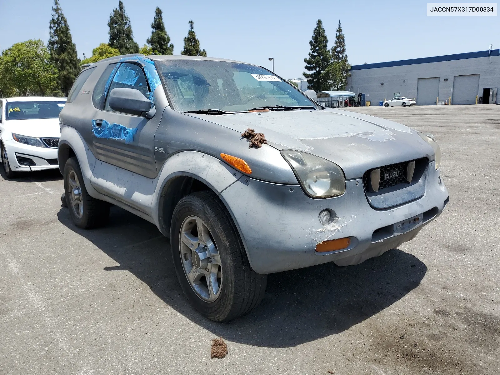 JACCN57X317D00334 2001 Isuzu Vehicross