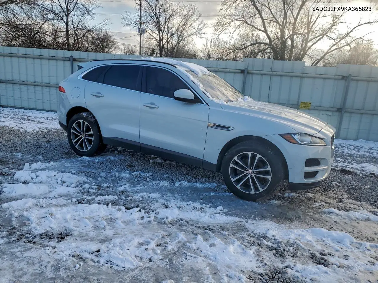 SADCJ2FX9KA365823 2019 Jaguar F-Pace Premium