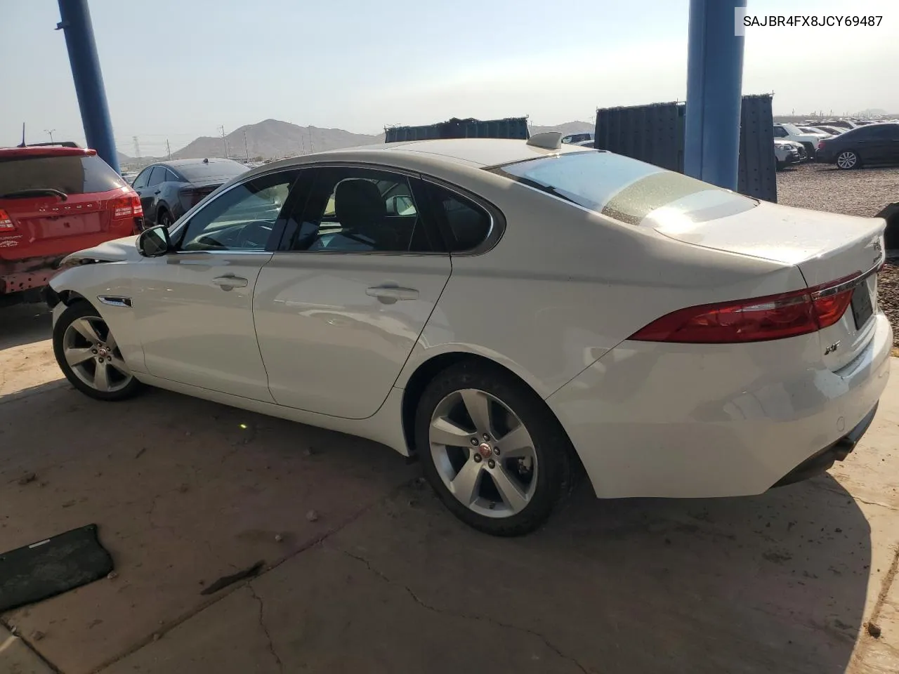 SAJBR4FX8JCY69487 2018 Jaguar Xf