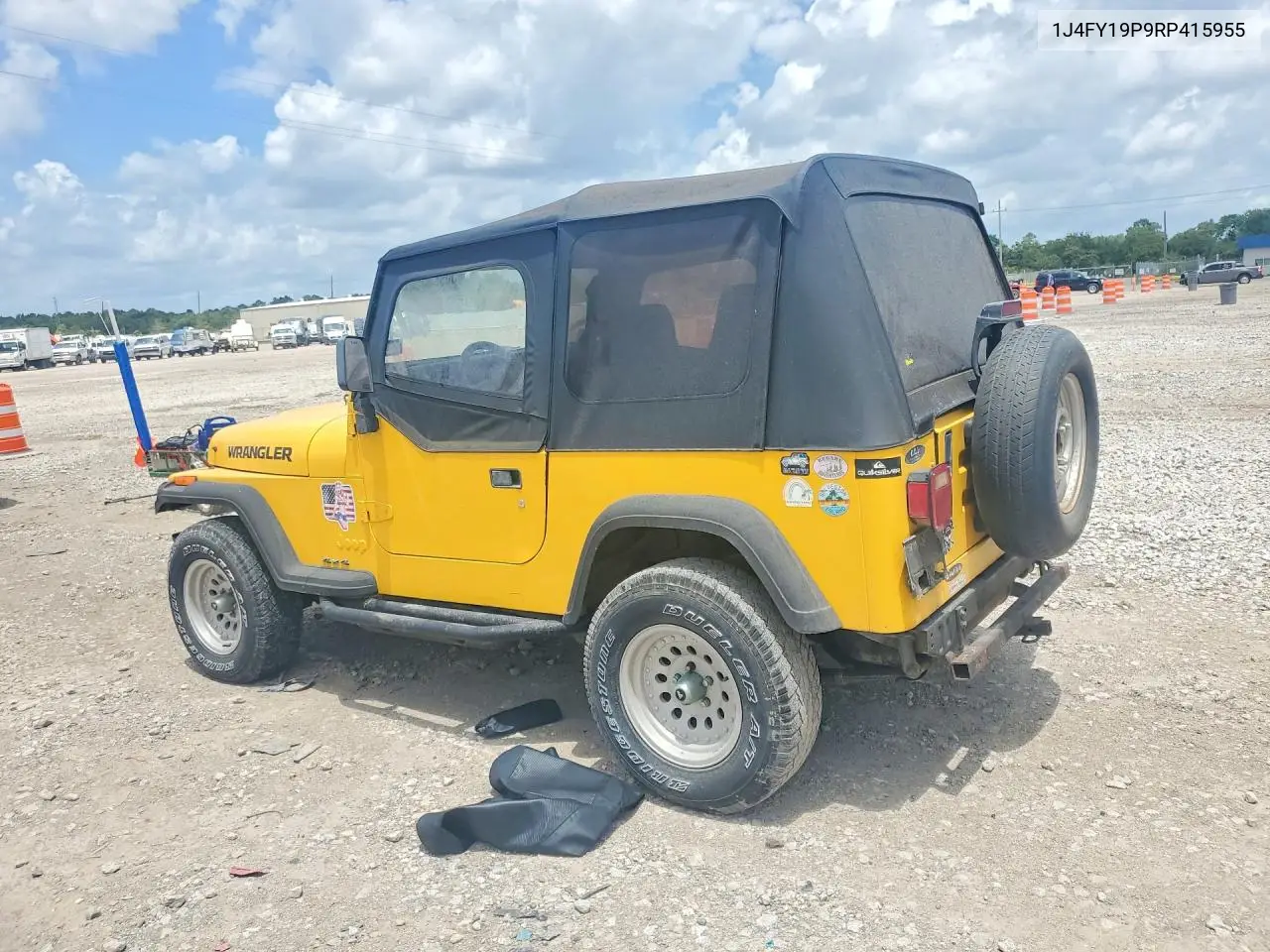 1994 Jeep Wrangler / Yj S VIN: 1J4FY19P9RP415955 Lot: 56983556