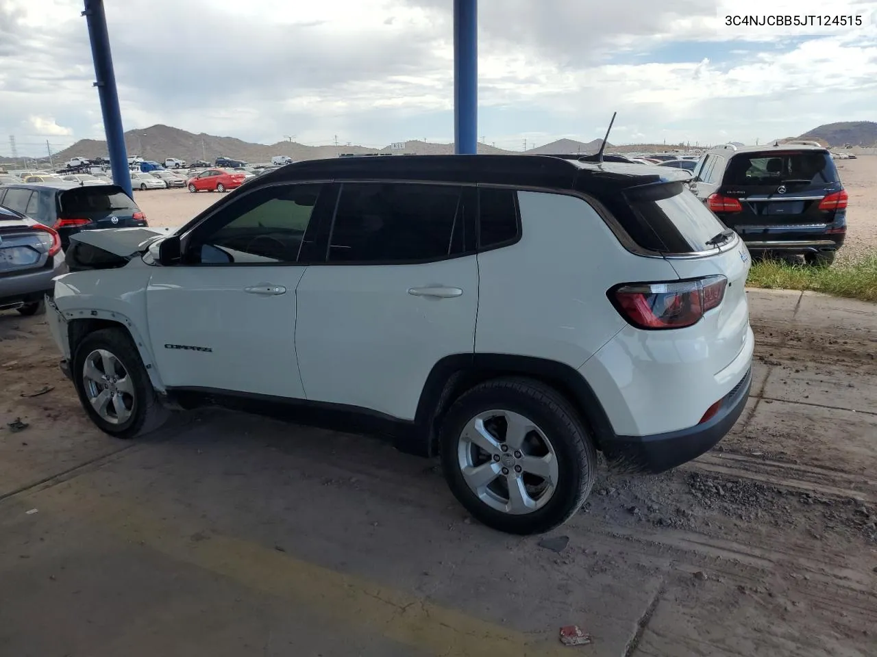 3C4NJCBB5JT124515 2024 Jeep Compass Latitude