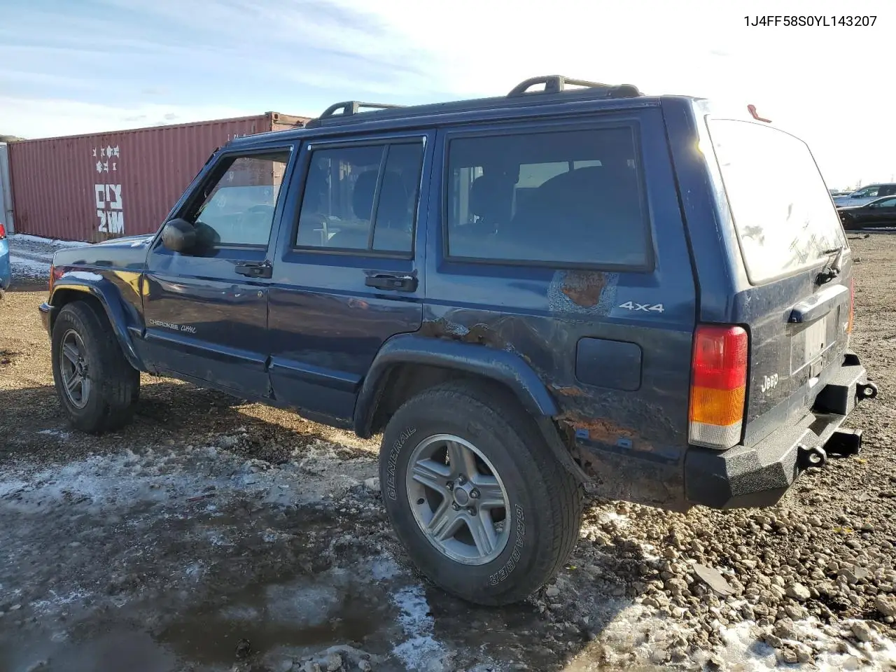 1J4FF58S0YL143207 2000 Jeep Cherokee Classic