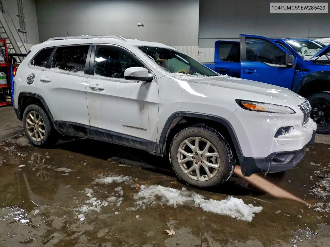 1C4PJMCS9EW285429 2014 Jeep Cherokee Latitude