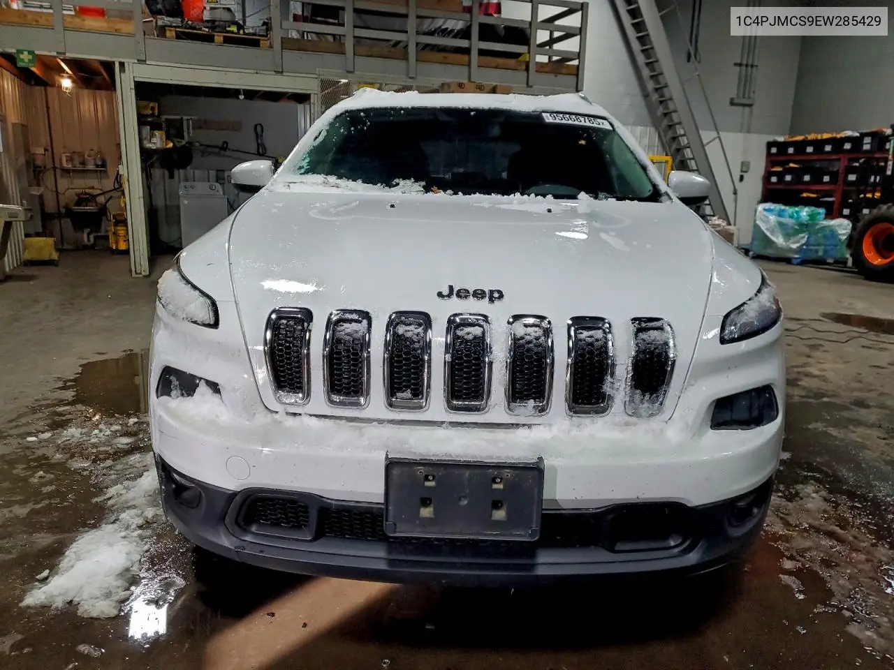 1C4PJMCS9EW285429 2014 Jeep Cherokee Latitude