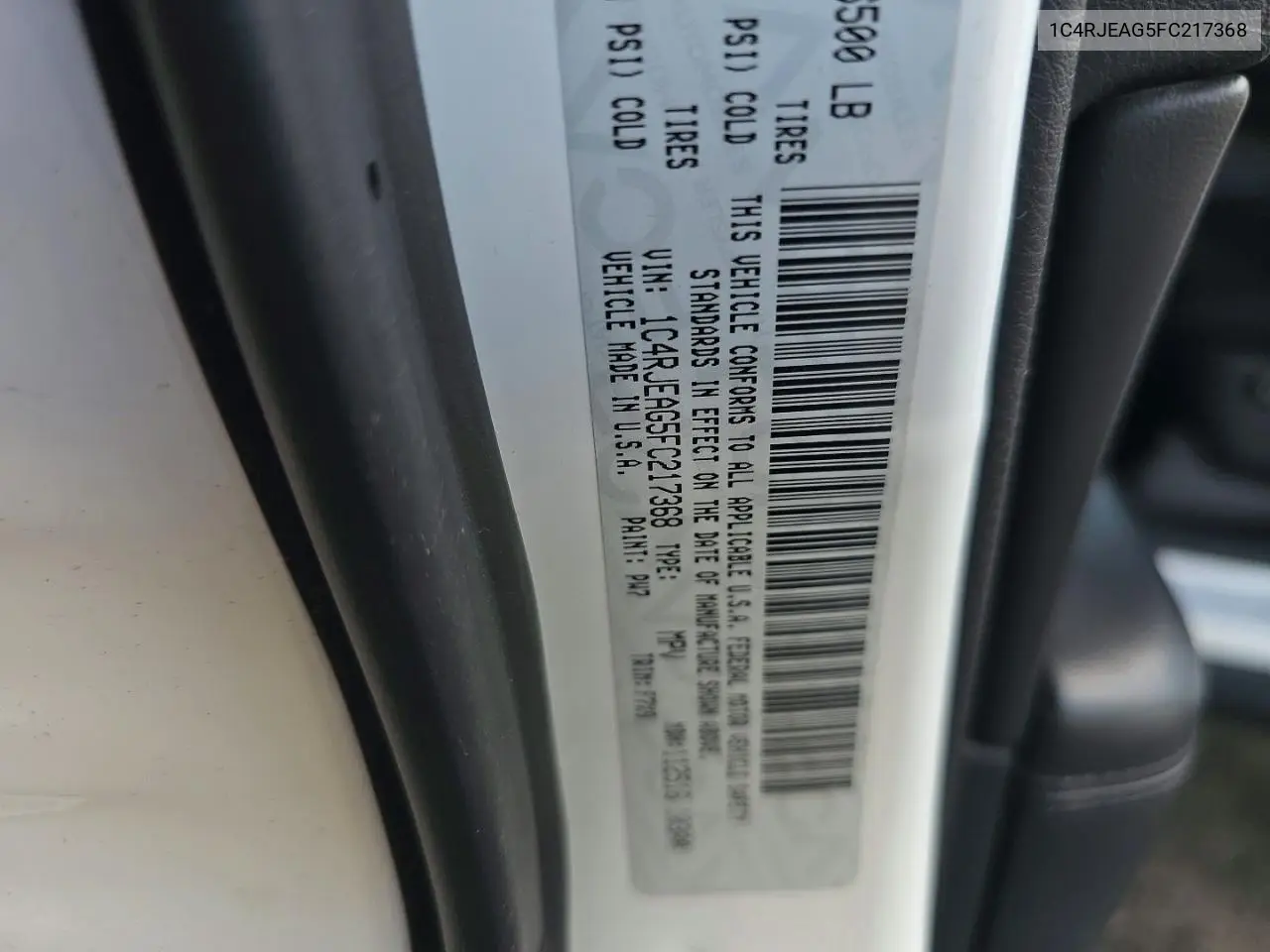 1C4RJEAG5FC217368 2015 Jeep Grand Cherokee Laredo
