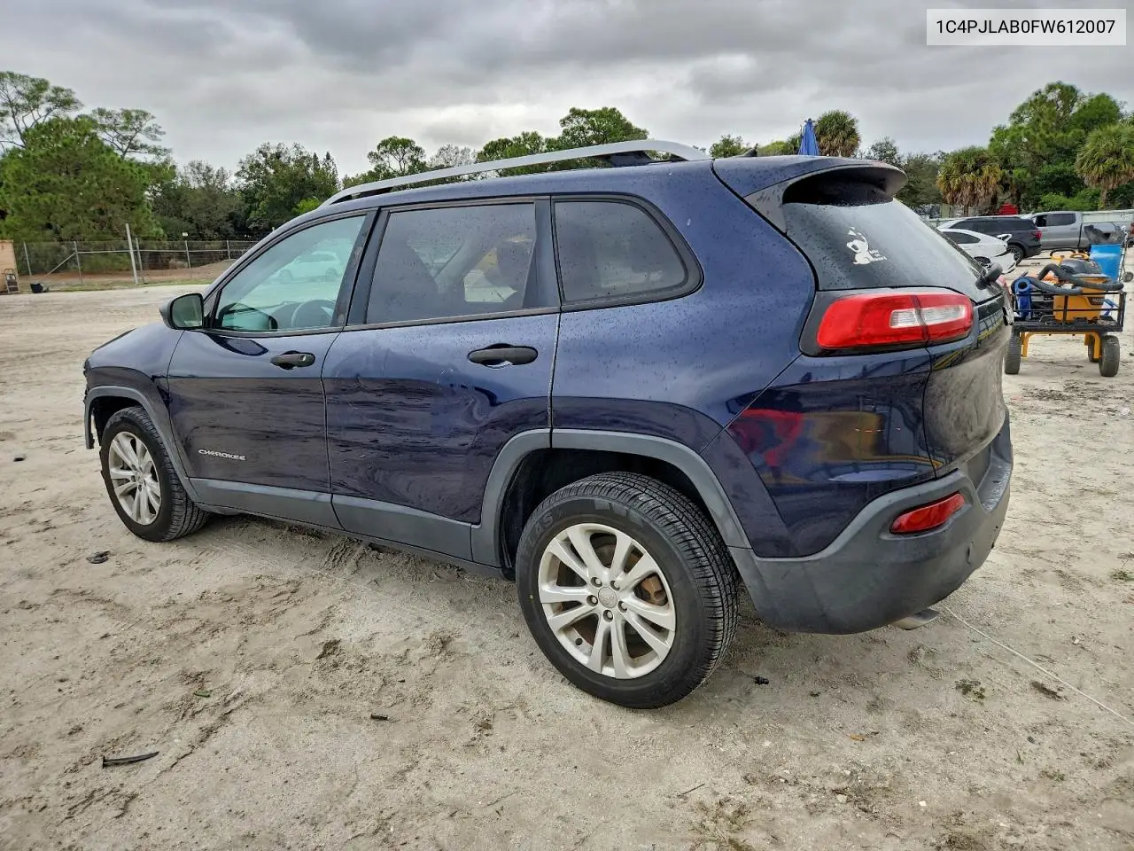 1C4PJLAB0FW612007 2015 Jeep Cherokee Sport