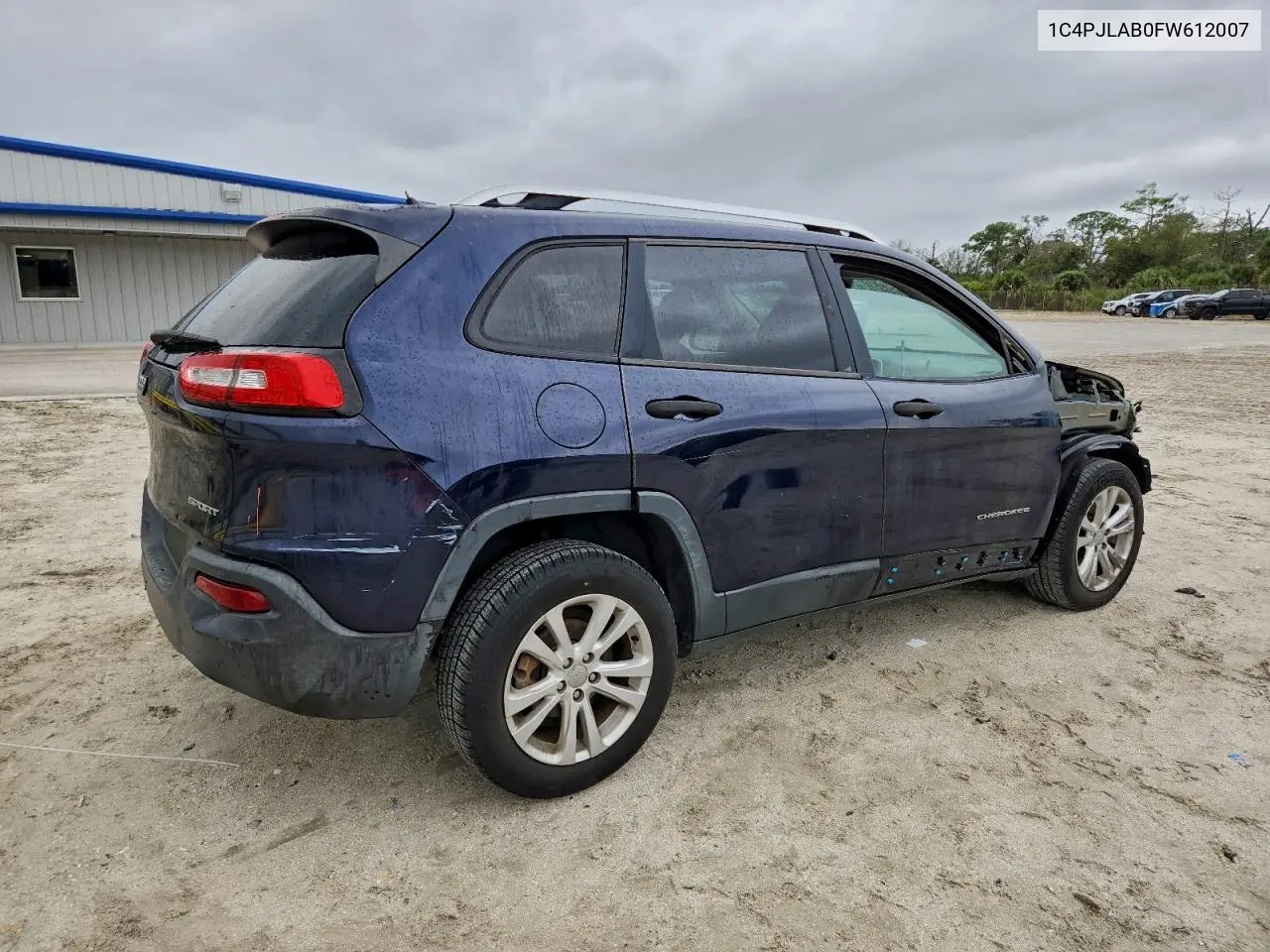 1C4PJLAB0FW612007 2015 Jeep Cherokee Sport