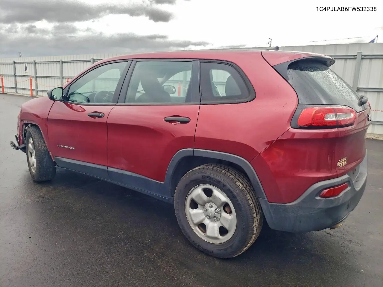 1C4PJLAB6FW532338 2015 Jeep Cherokee Sport