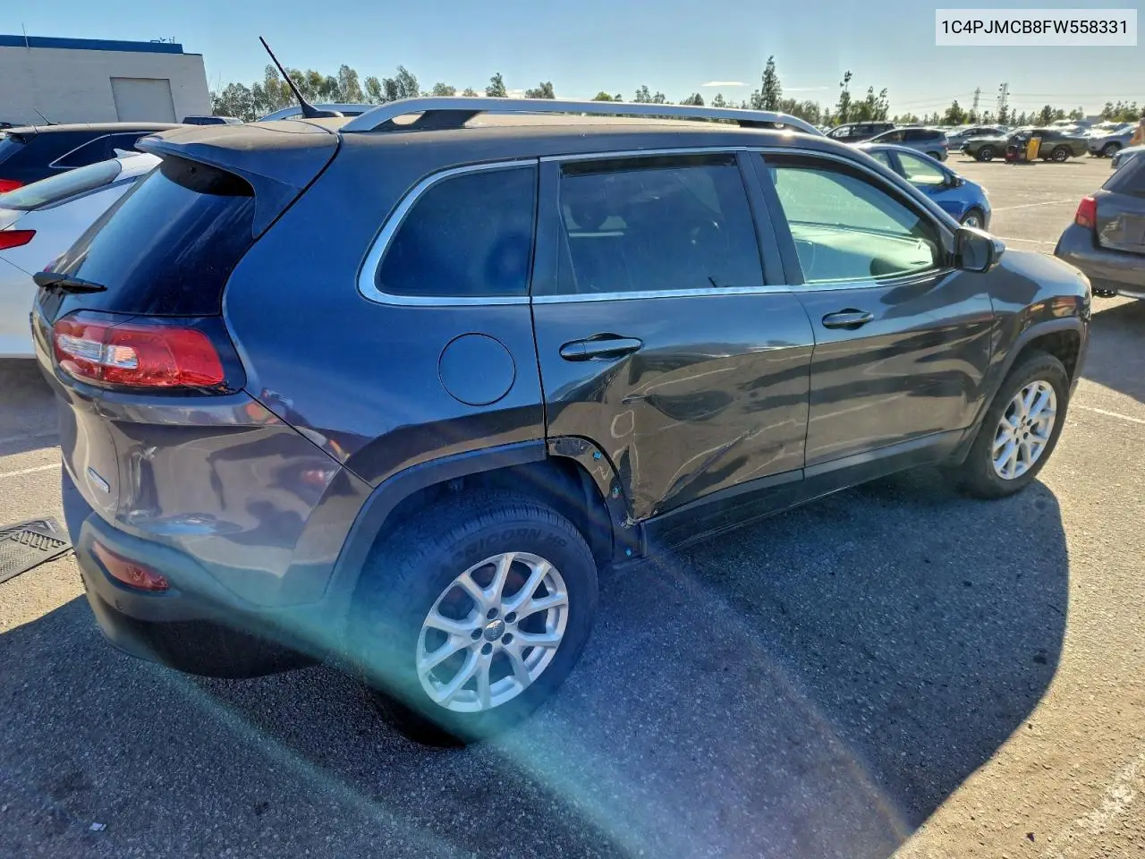 1C4PJMCB8FW558331 2015 Jeep Cherokee Latitude