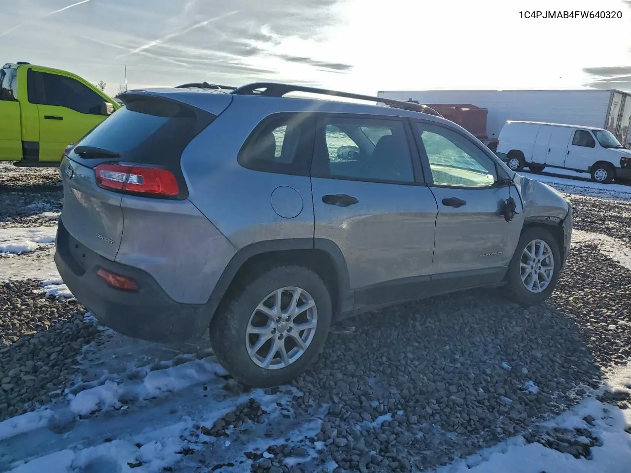 1C4PJMAB4FW640320 2015 Jeep Cherokee Sport