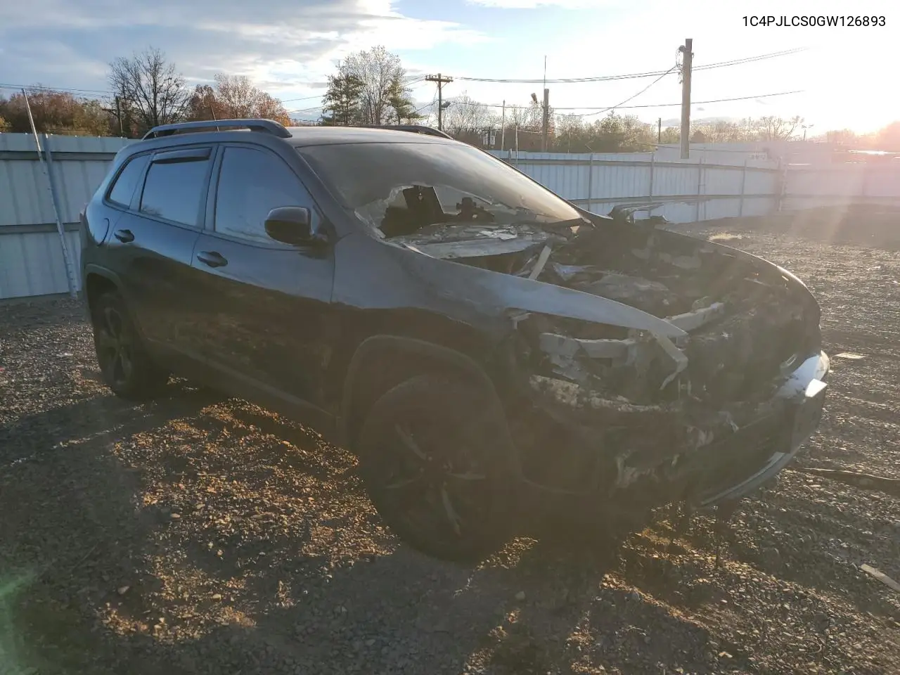 1C4PJLCS0GW126893 2016 Jeep Cherokee Latitude