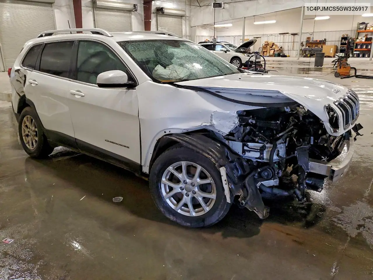 1C4PJMCS5GW326917 2016 Jeep Cherokee Latitude