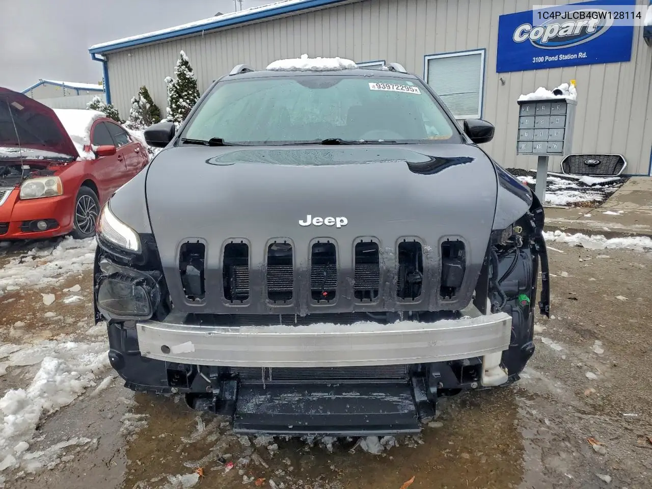 1C4PJLCB4GW128114 2016 Jeep Cherokee Latitude