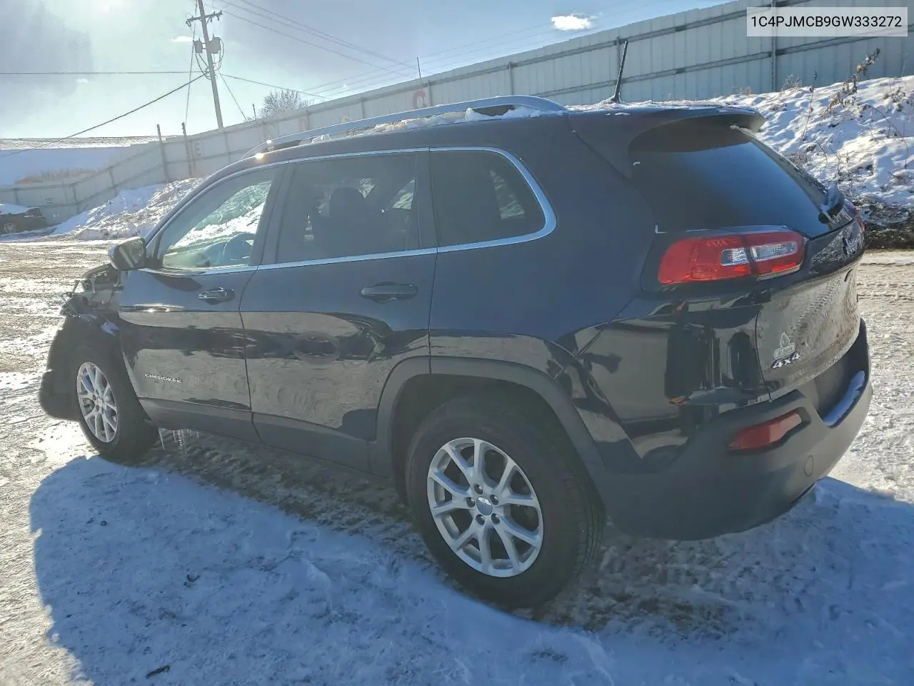 1C4PJMCB9GW333272 2016 Jeep Cherokee Latitude