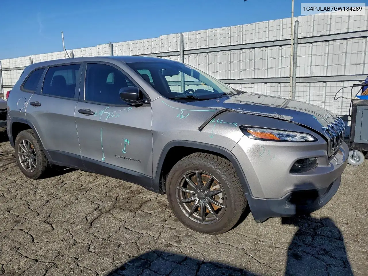 1C4PJLAB7GW184289 2016 Jeep Cherokee Sport