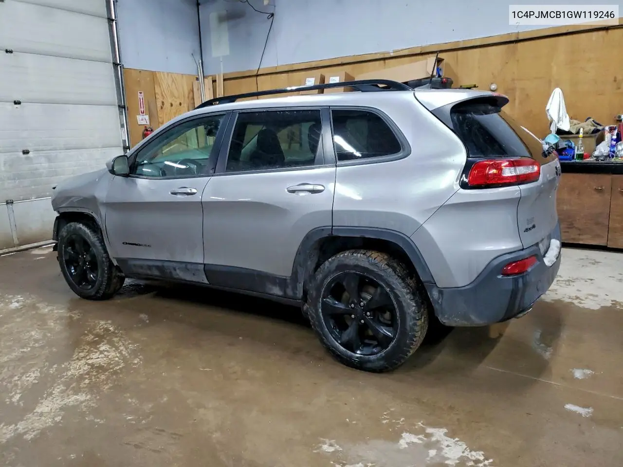 1C4PJMCB1GW119246 2016 Jeep Cherokee Latitude