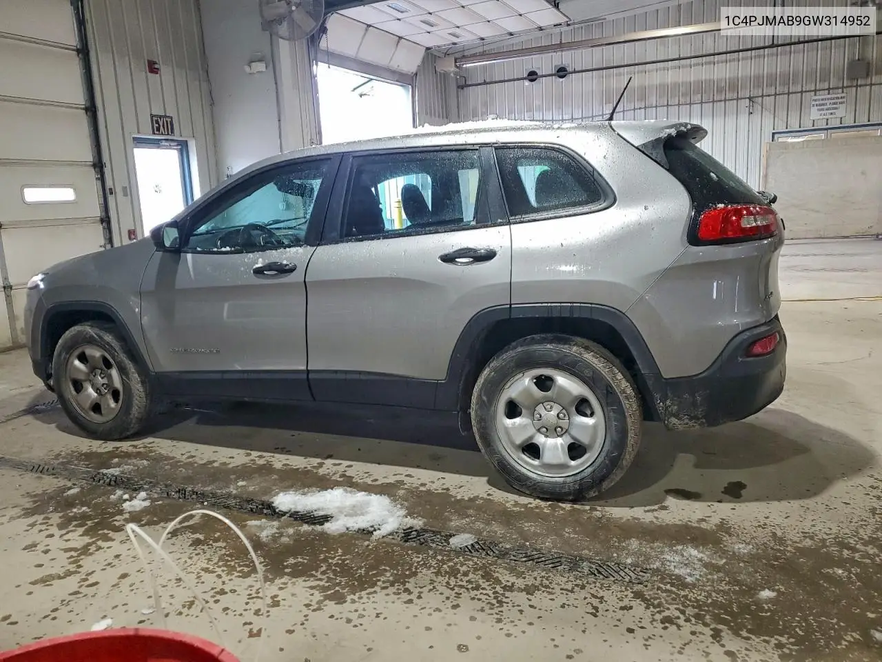 1C4PJMAB9GW314952 2016 Jeep Cherokee Sport