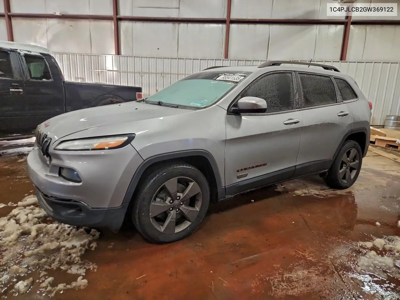 1C4PJLCB2GW369122 2016 Jeep Cherokee Latitude