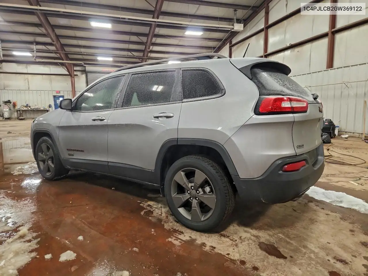 1C4PJLCB2GW369122 2016 Jeep Cherokee Latitude