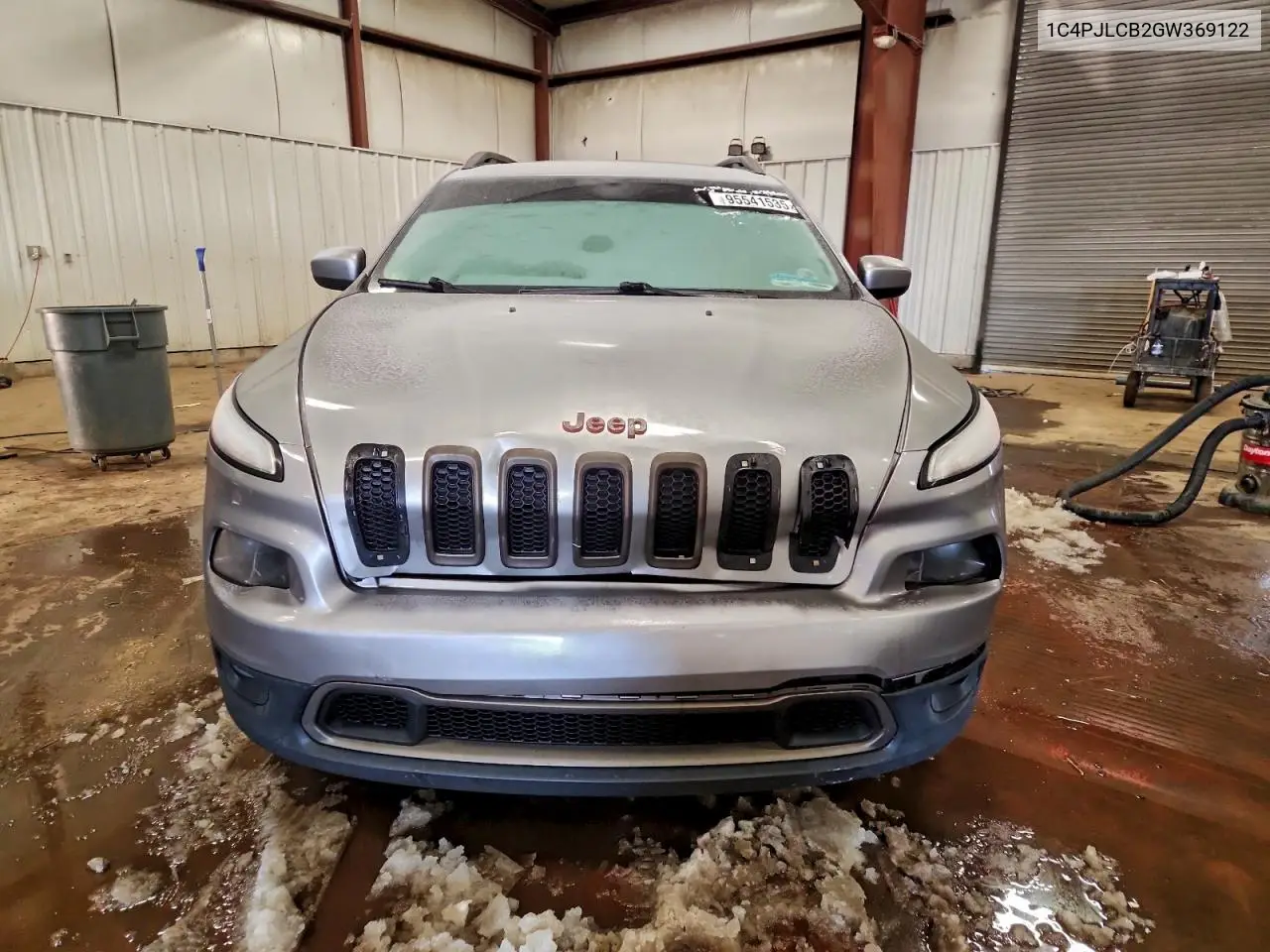 1C4PJLCB2GW369122 2016 Jeep Cherokee Latitude