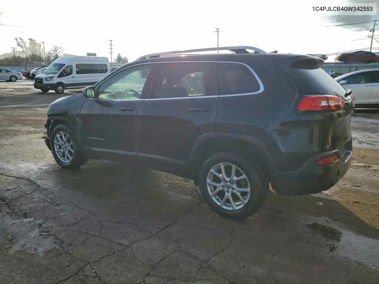 1C4PJLCB4GW342553 2016 Jeep Cherokee Latitude