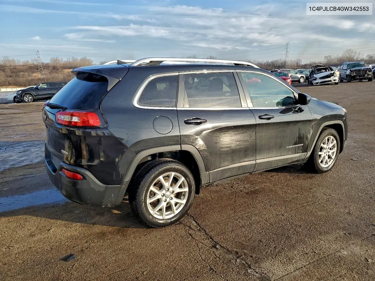 1C4PJLCB4GW342553 2016 Jeep Cherokee Latitude
