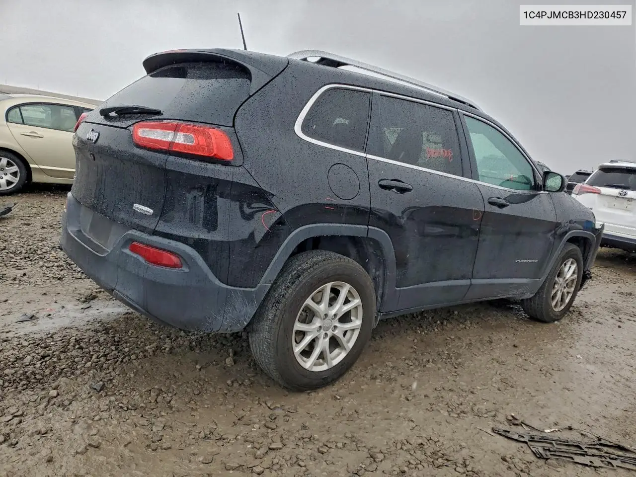 1C4PJMCB3HD230457 2017 Jeep Cherokee Latitude