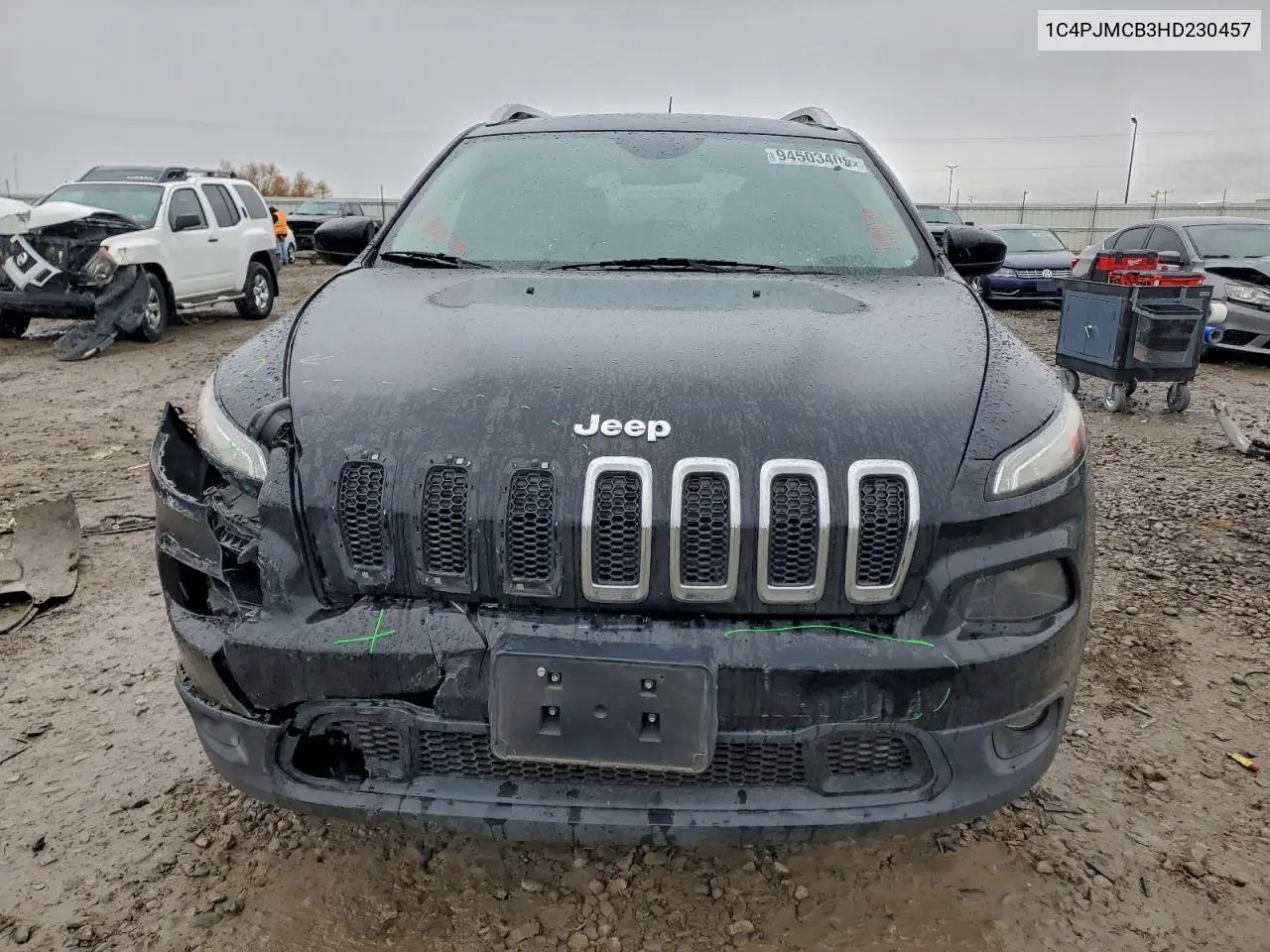 1C4PJMCB3HD230457 2017 Jeep Cherokee Latitude