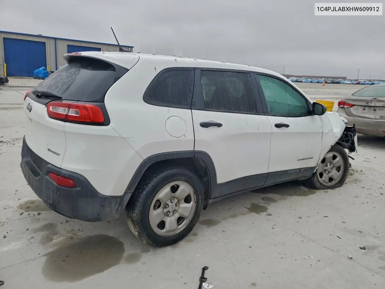 1C4PJLABXHW609912 2017 Jeep Cherokee Sport