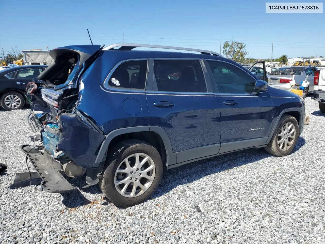 1C4PJLLB8JD573815 2018 Jeep Cherokee Latitude Plus