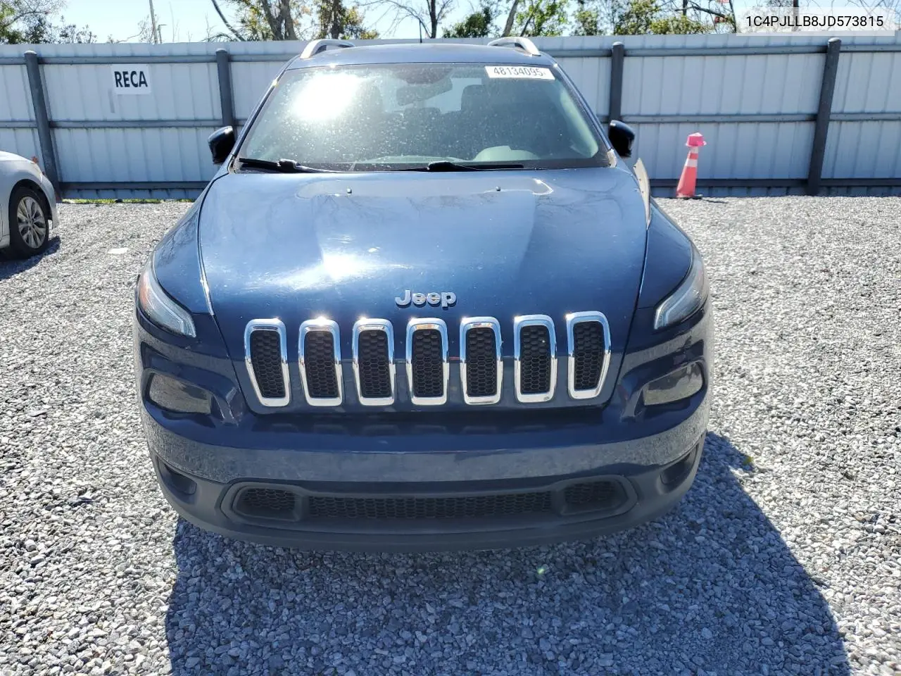 1C4PJLLB8JD573815 2018 Jeep Cherokee Latitude Plus