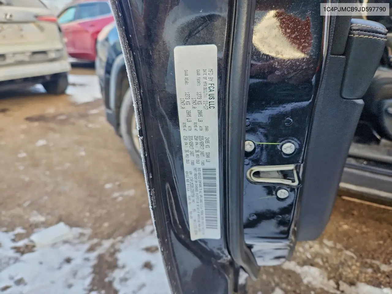 1C4PJMCB9JD597790 2018 Jeep Cherokee Latitude